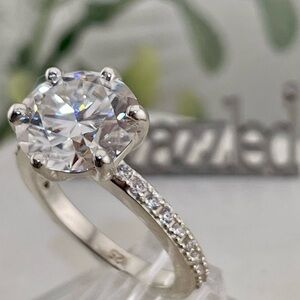 Certified 5ct Diamond. Earth Mined heat Pressure treated. Silver 925 size 7